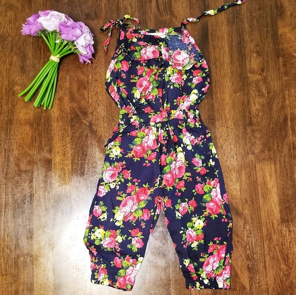 Floral Romper - Picture 2 of 3